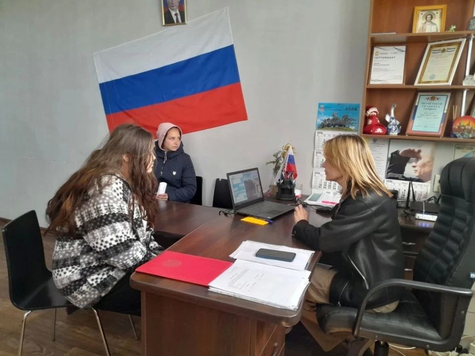 Начальник Васильевского территориального отдела Оксана Синько провела личный прием граждан Начальник Васильевского территориального отдела Оксана Синько провела личный прием граждан