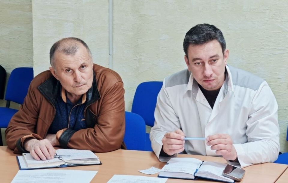 Павел Филипчук: Провел совещание с руководством медицинских учреждений Каховского округа Павел Филипчук: Провел совещание с руководством медицинских учреждений Каховского округа