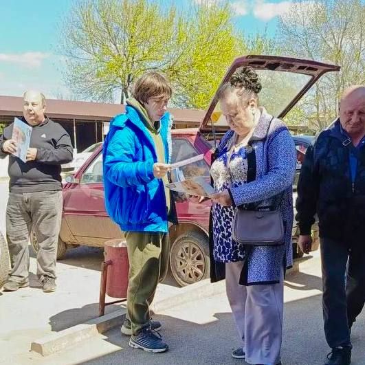 Семена сегодня стоят так, что для многих семей в Херсонской области посадочный сезон превращается в серьёзную статью расходов Семена сегодня стоят так, что для многих семей в Херсонской области посадочный сезон превращается в серьёзную статью расходов