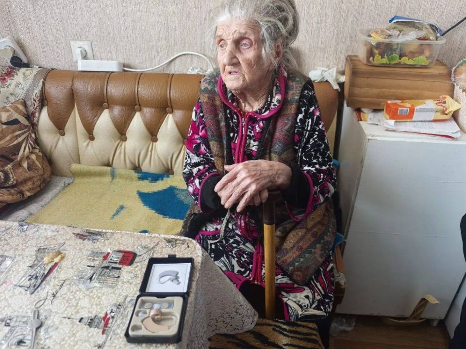 Евгений Кузьмин: В преддверии 9 Мая помогли двум жительницам Херсонской области снова лучше слышать близких Евгений Кузьмин: В преддверии 9 Мая помогли двум жительницам Херсонской области снова лучше слышать близких