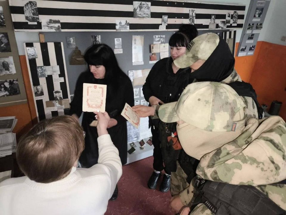 Из Вольновского Дома культуры сразу несколько новостей по партпроекту «Историческая память» Из Вольновского Дома культуры сразу несколько новостей по партпроекту «Историческая память»