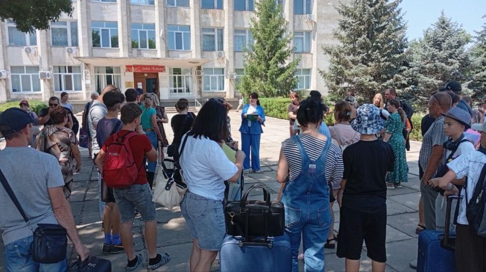 Дети из Каланчакского округа снова проведут летние каникулы в Мордовии Дети из Каланчакского округа снова проведут летние каникулы в Мордовии