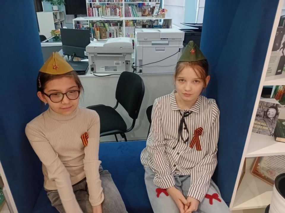 Патриотический час "Память в лицах" для школьников Стрелкового Патриотический час "Память в лицах" для школьников Стрелкового