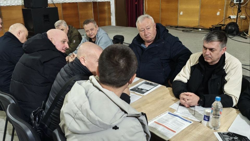 Павел Филипчук: Совещание по вопросам жилищно-коммунального хозяйства с руководителями коммунальных служб округа Павел Филипчук: Совещание по вопросам жилищно-коммунального хозяйства с руководителями коммунальных служб округа