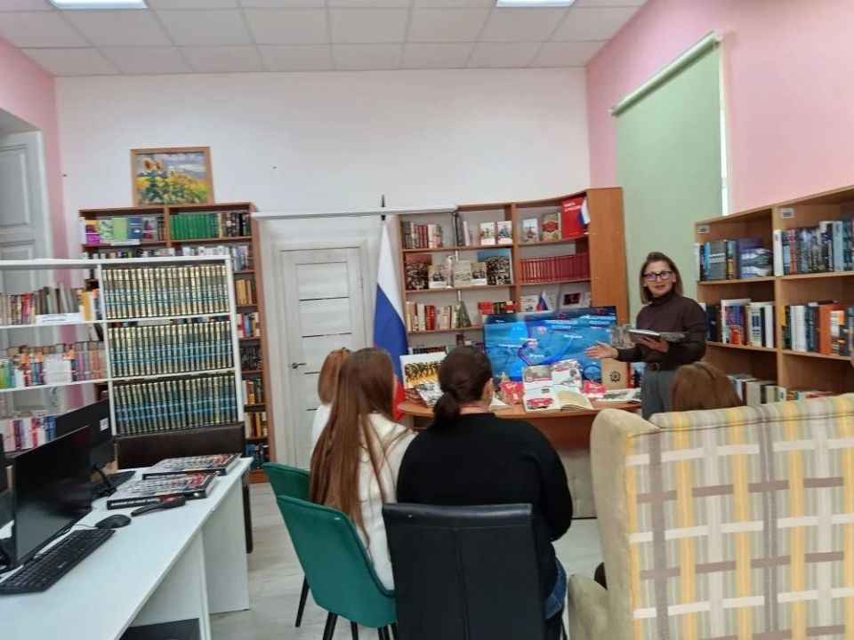 Помним, гордимся, чтим! В Геническе прошел исторический час ко Дню Победы Помним, гордимся, чтим! В Геническе прошел исторический час ко Дню Победы