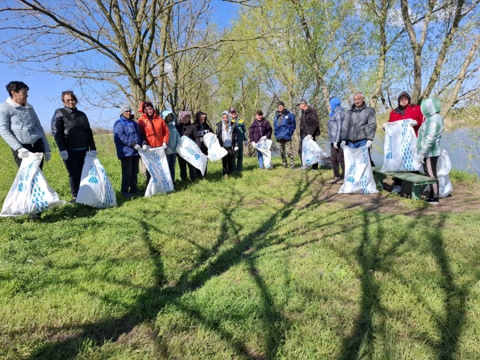 В Громовке прошла экологическая акция «Вода России» В Громовке прошла экологическая акция «Вода России»