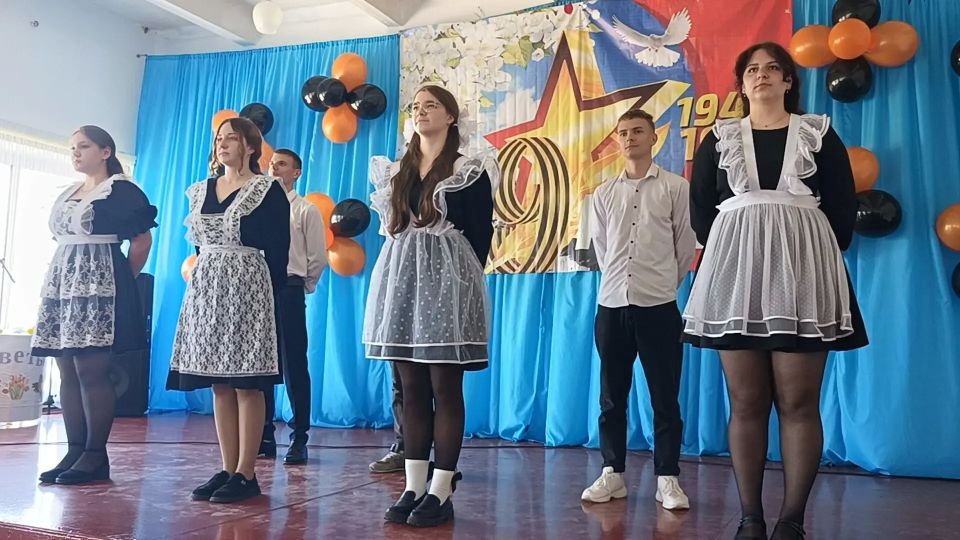 В Строгановке состоялся торжественный концерт ко Дню Великой Победы В Строгановке состоялся торжественный концерт ко Дню Великой Победы
