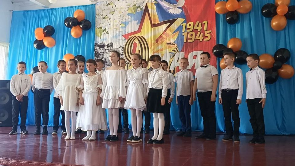 В Строгановке состоялся торжественный концерт ко Дню Великой Победы В Строгановке состоялся торжественный концерт ко Дню Великой Победы