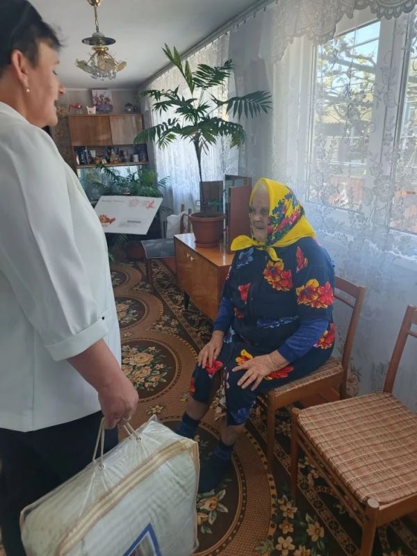 Память и забота: в Каланчакском округе поздравили ветеранов Память и забота: в Каланчакском округе поздравили ветеранов