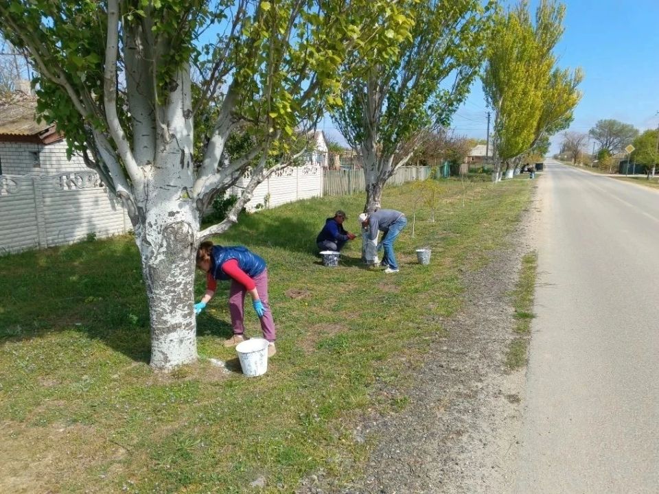 В Каланчакском округе прошли субботники ко Дню Победы В Каланчакском округе прошли субботники ко Дню Победы