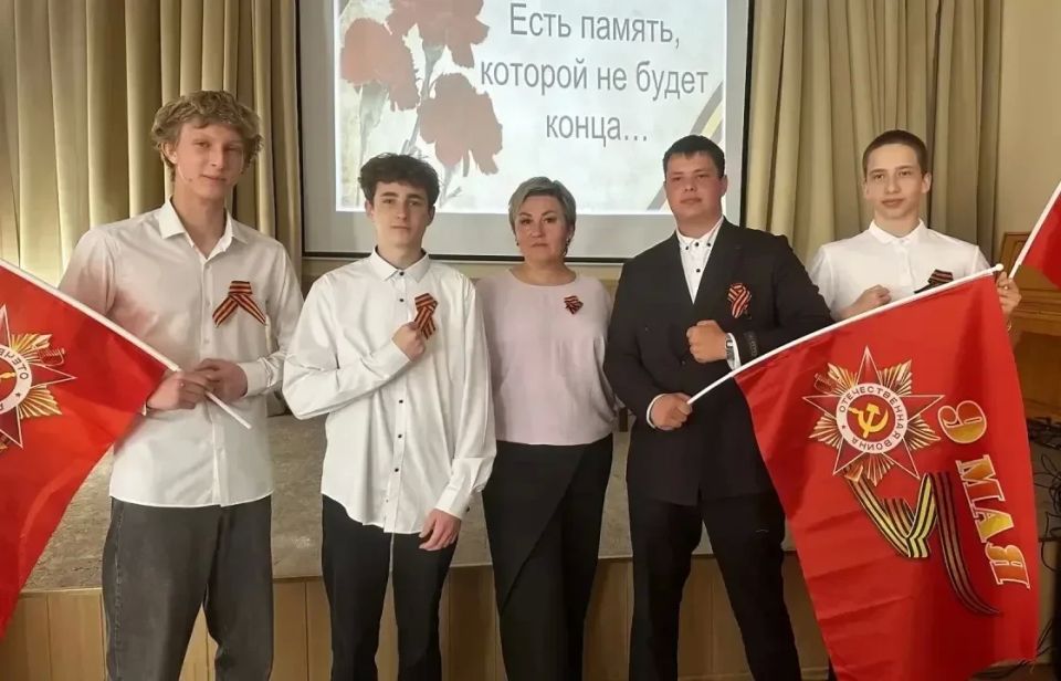 В Геническом медицинском колледже состоялся Урок Памяти под названием «Есть память, которой не будет конца» В Геническом медицинском колледже состоялся Урок Памяти под названием «Есть память, которой не будет конца»