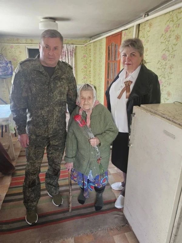 Ветеранов в Великой Лепетихе поздравили с Днём Победы Ветеранов в Великой Лепетихе поздравили с Днём Победы