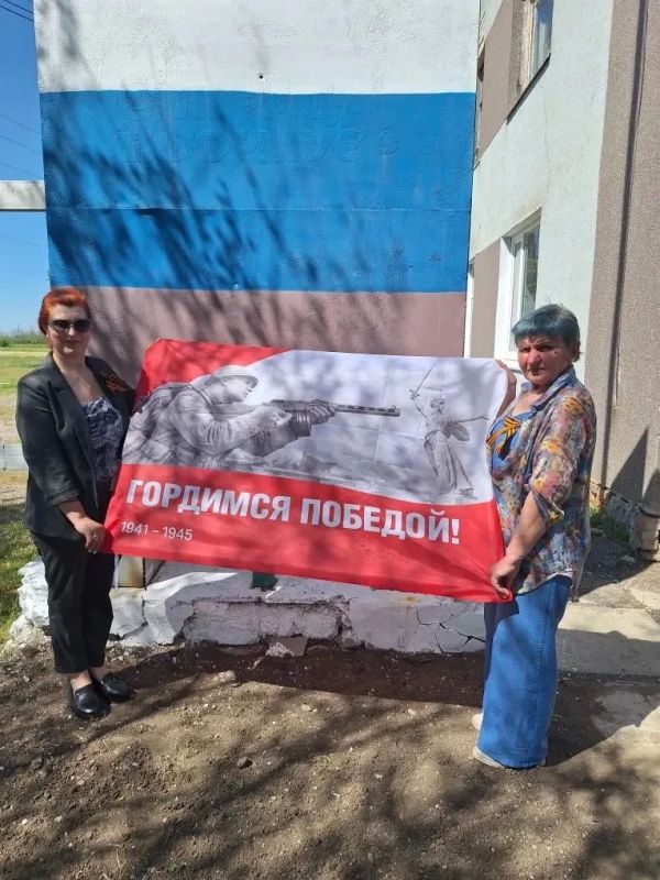 В Новосеменовке, Благодатном и Любимовке почтили память героев В Новосеменовке, Благодатном и Любимовке почтили память героев