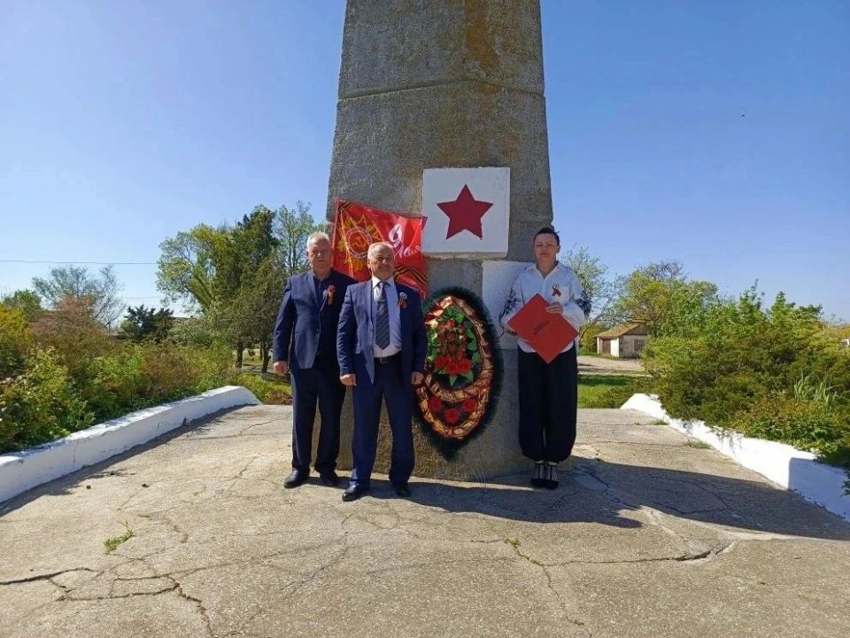Память, объединяющая поколения: в Каланчакском округе почтили подвиг героев Великой Отечественной войны Память, объединяющая поколения: в Каланчакском округе почтили подвиг героев Великой Отечественной войны