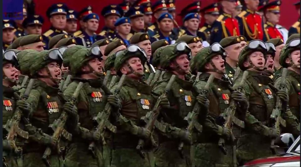 УРА —УРА —УРА! УРА —УРА —УРА!