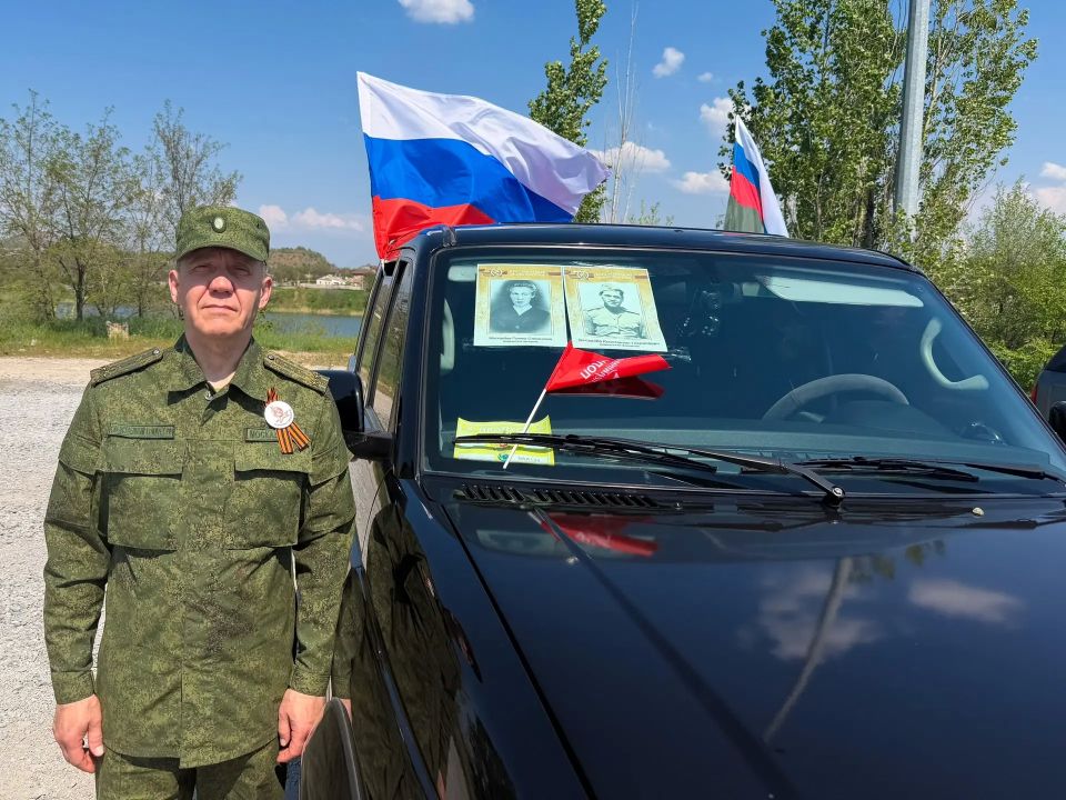 Офицеры СК России отдали дань уважения героям Великой Отечественной войны в День Победы Офицеры СК России отдали дань уважения героям Великой Отечественной войны в День Победы
