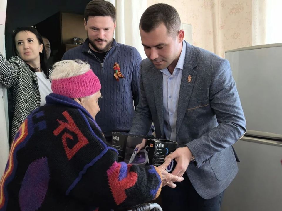 В преддверии 9 Мая по в Херсонской области стартовала добрая акция «Подарок ветерану» В преддверии 9 Мая по в Херсонской области стартовала добрая акция «Подарок ветерану»