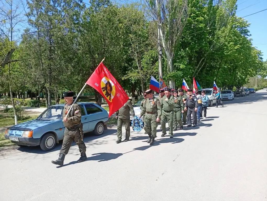 Память живёт в наших сердцах Память живёт в наших сердцах