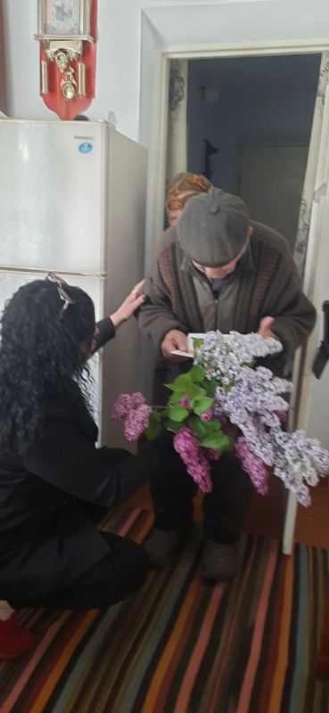 В селе Коробки ко Дню Победы участникам Великой Отечественной войны были вручены поздравительные письма от Президента Российской Федерации В селе Коробки ко Дню Победы участникам Великой Отечественной войны были вручены поздравительные письма от Президента Российской Федерации