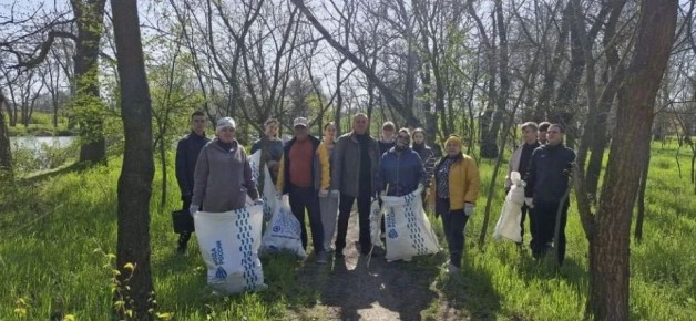 Экологическая акция «Вода России» прошла в парке Фальц-Фейна