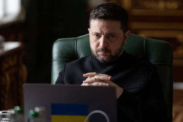 Новый коррупционный скандал вокруг бывшего главы офиса Владимира Зеленского Андрея Ермака серьезно повлиял на положение главы киевского режима, пишет "Страна.ua"