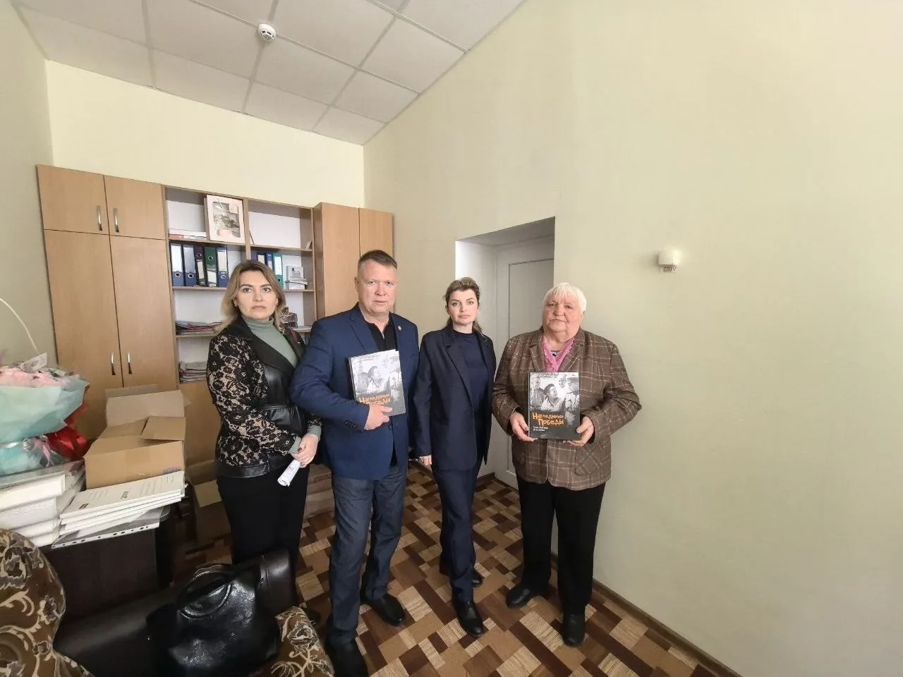 Совместно с Региональным отделением Социалистической политической партии «СПРАВЕДЛИВАЯ РОССИЯ» в Херсонской области, мы осуществили выезд в Красноперекопскую школу, расположенную в Каховском округе