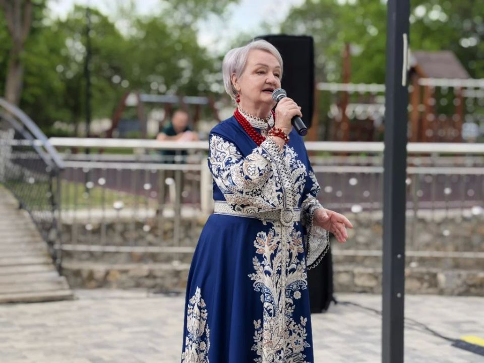 Весна зазвучала по-новому: В Геническом парке дали старт концертному сезону под открытым небом Весна зазвучала по-новому: В Геническом парке дали старт концертному сезону под открытым небом