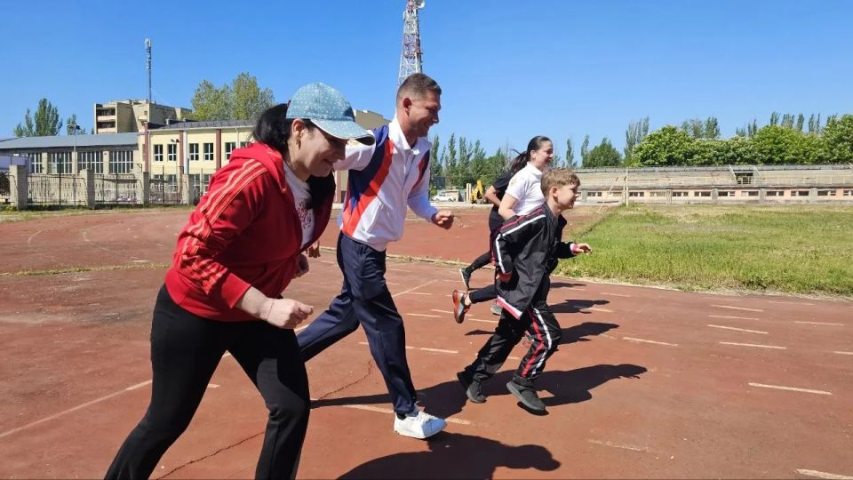 Команда администрации Скадовского округа готовится к региональной спартакиаде Команда администрации Скадовского округа готовится к региональной спартакиаде