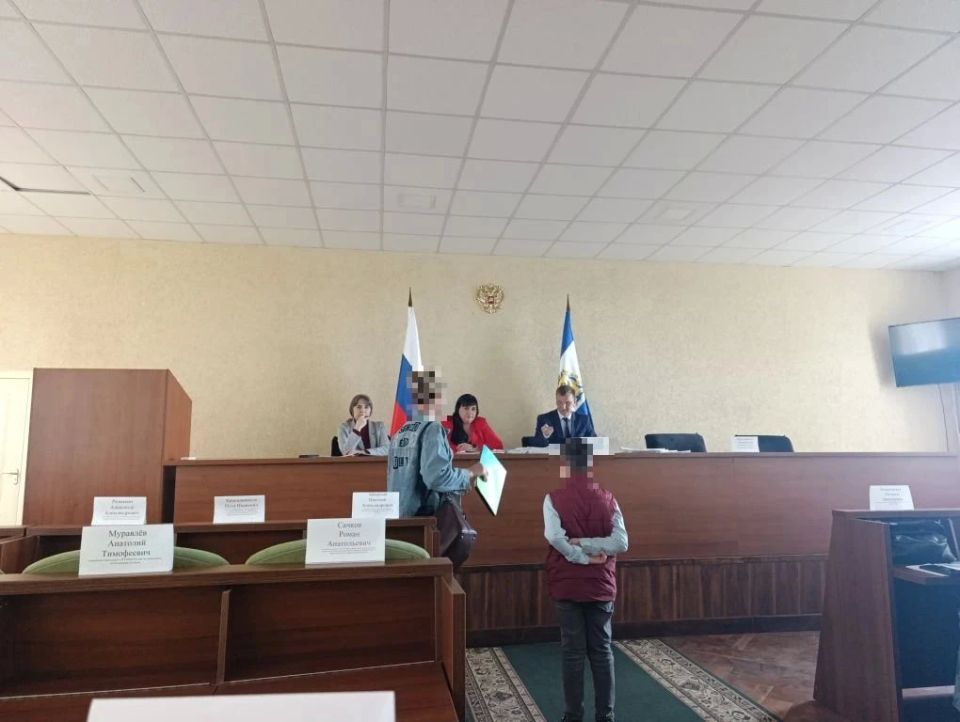В Геническе прошло заседание комиссии по делам несовершеннолетних В Геническе прошло заседание комиссии по делам несовершеннолетних
