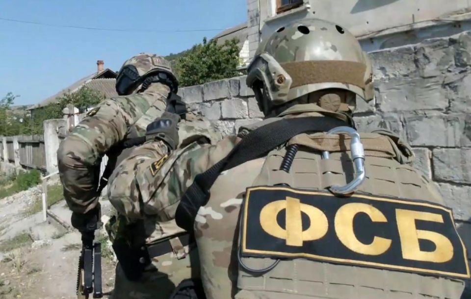 ФСБ задержала в марте 37 поджигателей