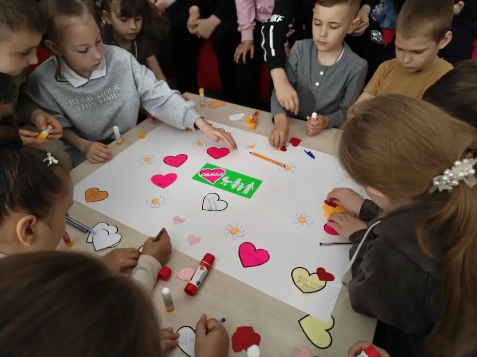 Маленькие сердца большой семьи Маленькие сердца большой семьи