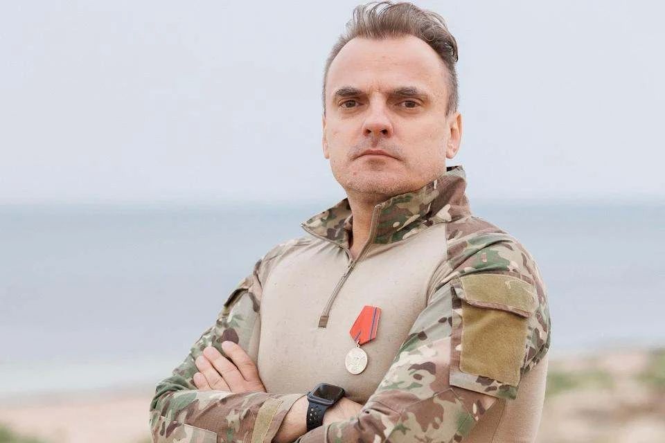 Сотрудник налоговой из Крыма прошёл Крынки, стал «Героем Херсонщины» и разрабатывает транспортную карту региона