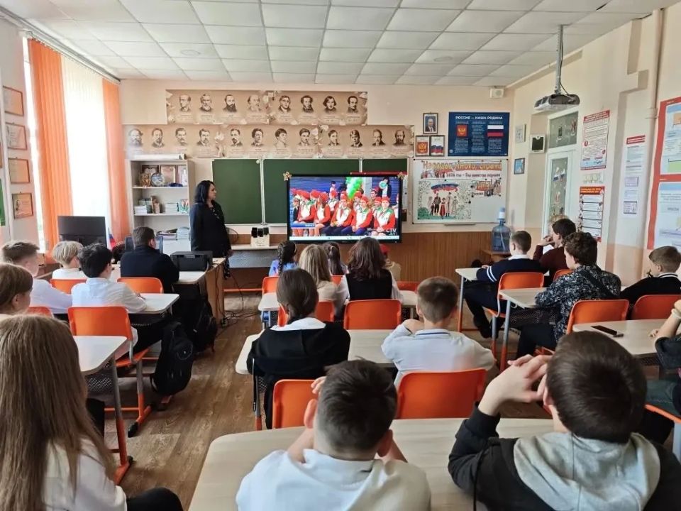 Первые Скадовской школы № 1 посетили образовательную лекцию Первые Скадовской школы № 1 посетили образовательную лекцию