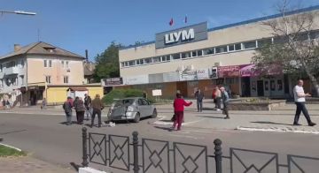 Гражданский автомобиль и техника «Коммунального сервиса Каховки» повреждены ударом ВСУ, есть пострадавшие