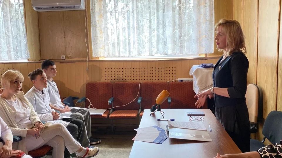 В Новотроицком округе медики подняли вопрос, который касается тысяч людей – районной больнице нужен ремонт и обновление оборудования
