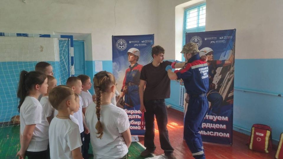 Первый муниципальный тур «Зарницы 2.0» прошел в Каланчаке Первый муниципальный тур «Зарницы 2.0» прошел в Каланчаке
