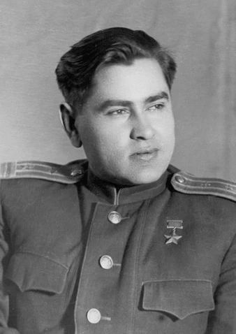 Коротко об этом человеке не получится