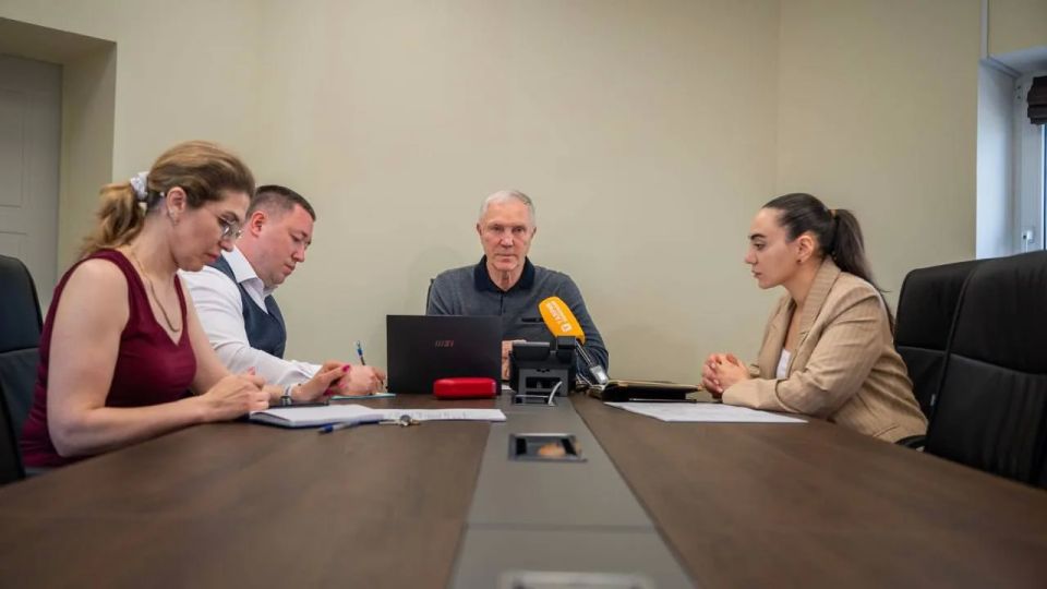 В Херсонской области обсудили развитие промышленности и добычи полезных ископаемых