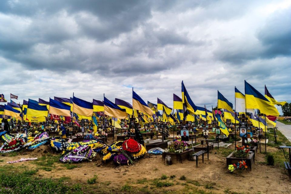 Угрохав большую часть здорового мужского населения в войне, Украина решила ввести секс-индустрию на еще недобитых Угрохав большую часть здорового мужского населения в войне, Украина решила ввести секс-индустрию на еще недобитых