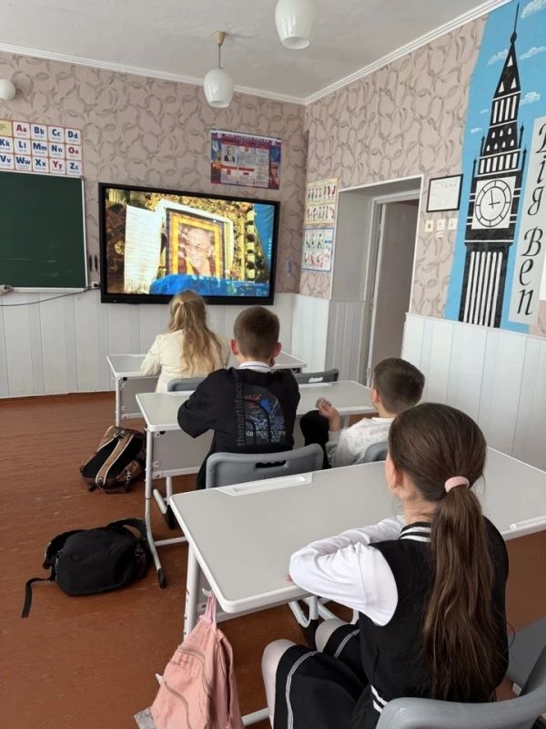Надежда Бабешко: В рамках Года единства народов России в ГБОУ ХО «Любимовская школа Ивановского района» прошли необычные уроки Надежда Бабешко: В рамках Года единства народов России в ГБОУ ХО «Любимовская школа Ивановского района» прошли необычные уроки