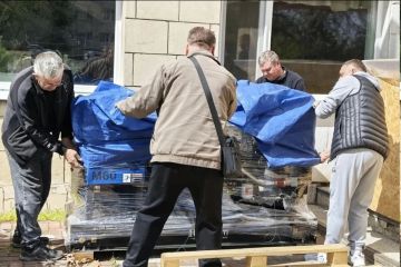 �������� ��� ����� : ������������ �� ��������� ������������ � ��������������� ����������