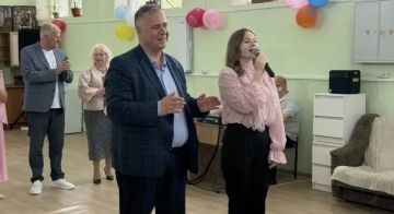 Артисты и камерный оркестр Херсонской областной филармонии дали концерт во Владимиро-Ильинском гериатрическом пансионате