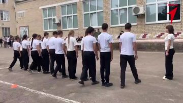 ������ ���������� ����� � 1 ������� ������� � �������� ����� � �����