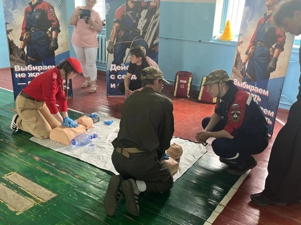 В Каланчаке прошел первый муниципальный этап военно-патриотической игры «Зарница 2.0» В Каланчаке прошел первый муниципальный этап военно-патриотической игры «Зарница 2.0»