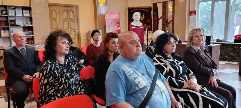 Генический райком КПРФ: курс на Победу! Генический райком КПРФ: курс на Победу!
