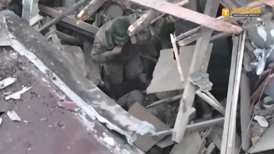 Расчеты БПЛА Новороссийского соединения ВДВ уничтожили пехоту ВСУ, а также укрытия противника с живой силой