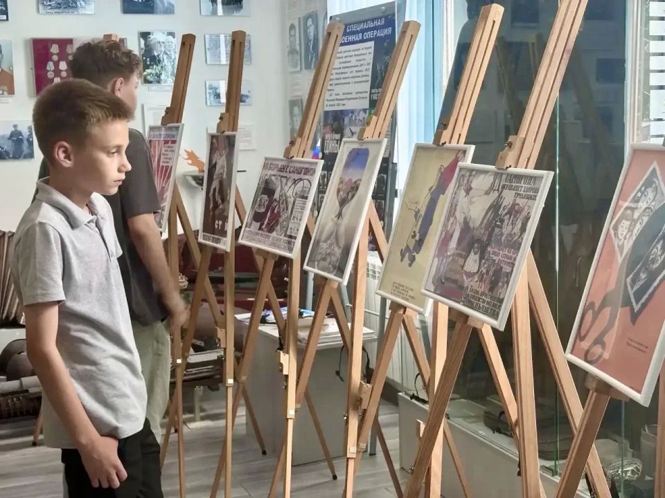 «Искусство трезвости»: в Геническе открылась необычная выставка «Искусство трезвости»: в Геническе открылась необычная выставка