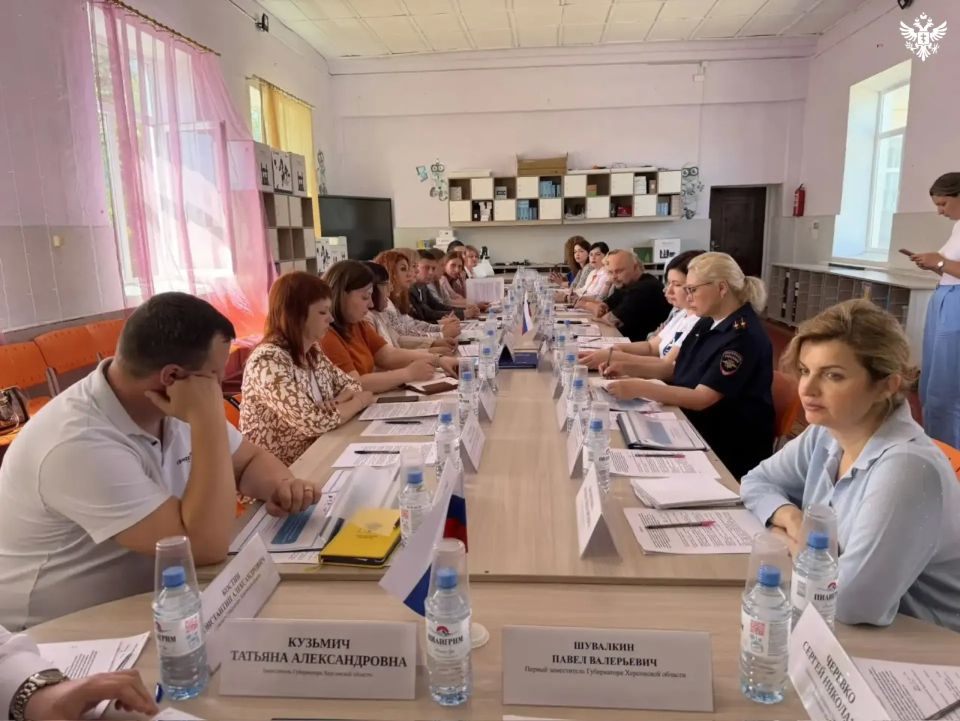 Татьяна Кузьмич провела совещание по воспитательной работе с детьми и молодёжью в Херсонской области Татьяна Кузьмич провела совещание по воспитательной работе с детьми и молодёжью в Херсонской области