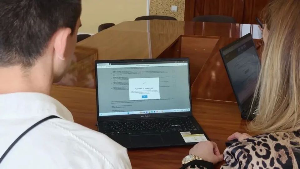 В Херсонской области проходит предварительное голосование Единой России В Херсонской области проходит предварительное голосование Единой России