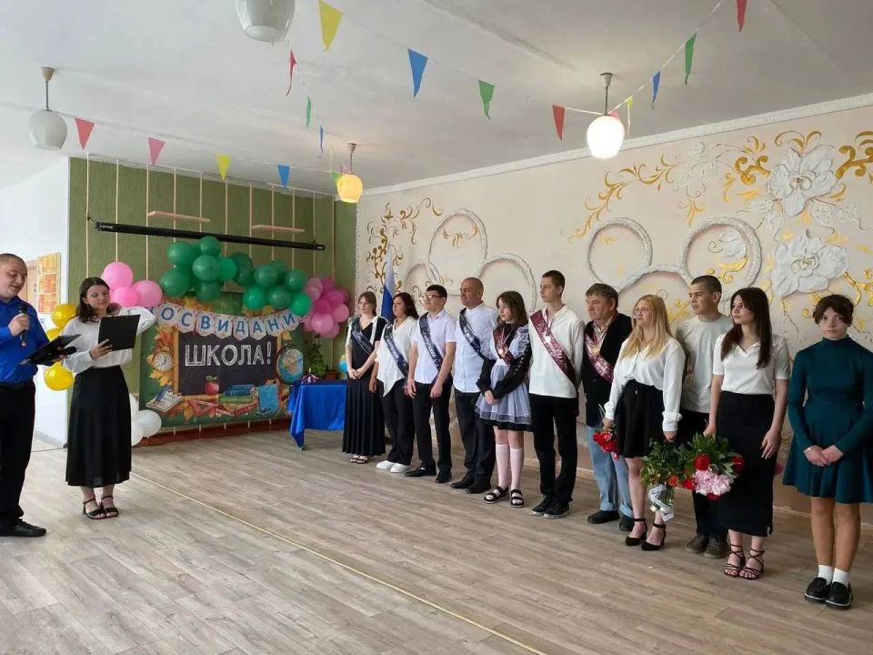 В Новодмитровской школе Ивановского муниципального округа прозвенел последний звонок